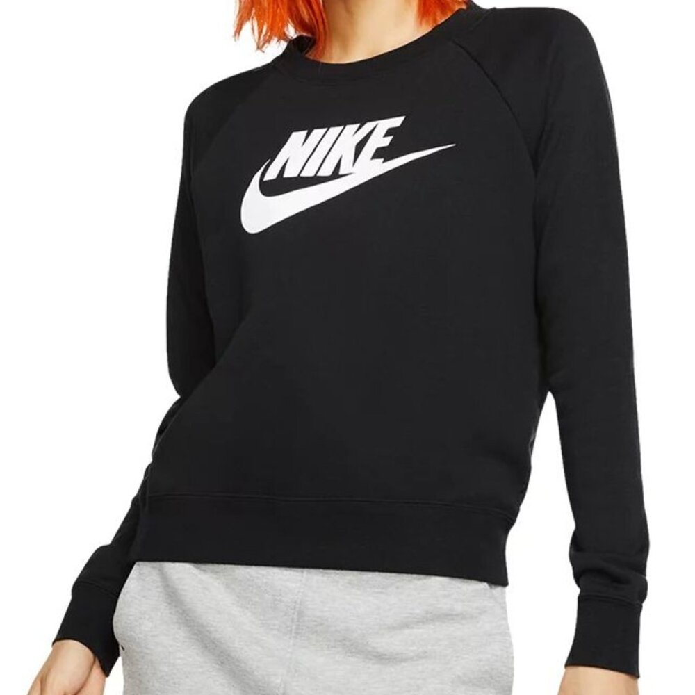 Nike Sportswear Women's Essential Fleece Sweatshirt